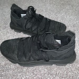 kd 10 “triple black”